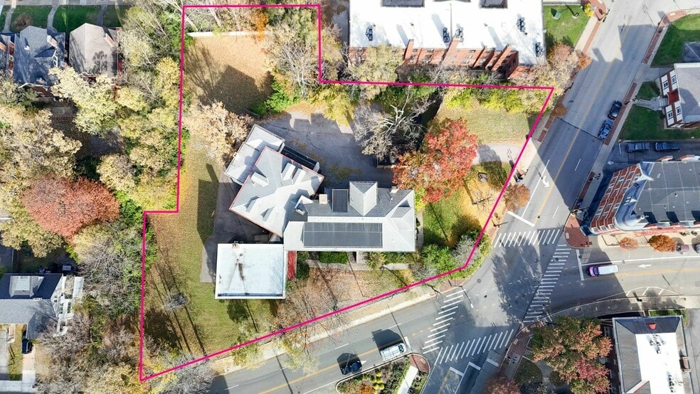 More Photos Of 2605 Woodburn Ave, Cincinnati Apartments For Sale