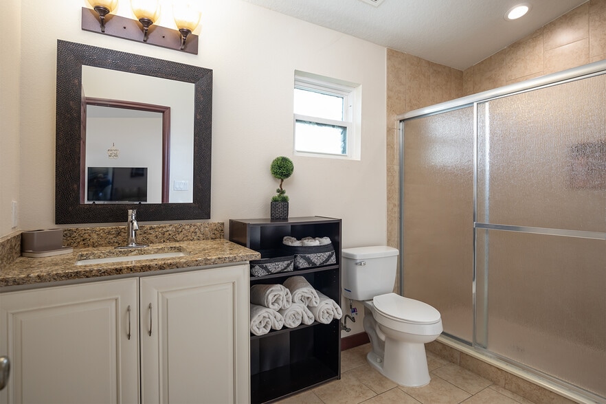 More Photos Of 3211 Lakeshore Blvd, Saint Cloud Specialty For Sale