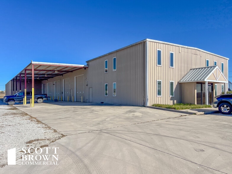 Primary Photo Of 212 Lake Rd, Bridgeport Industrial For Lease