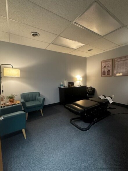 More Photos Of 3510 8th St NW, Rochester Office For Lease