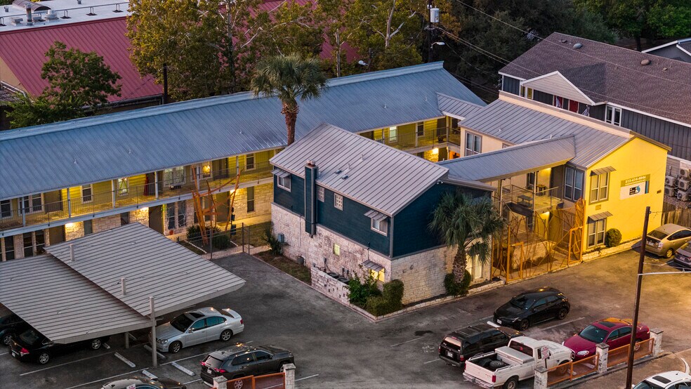 More Photos Of 2523 Durwood St, Austin Apartments For Sale