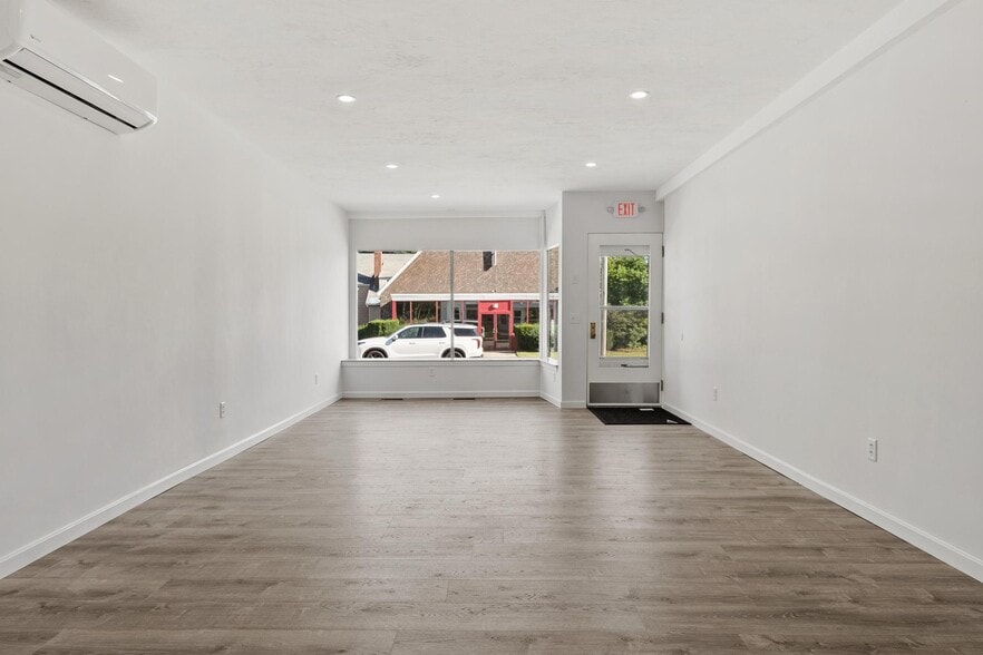 More Photos Of 158 Fairhaven Rd, Worcester Storefront Retail Residential For Sale