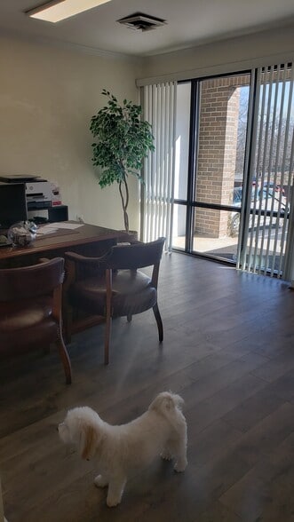 More Photos Of 7643 Leesburg Pike, Falls Church Medical For Sale