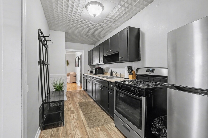 More Photos Of 4009-4015 Charlotte St, Kansas City Apartments For Sale