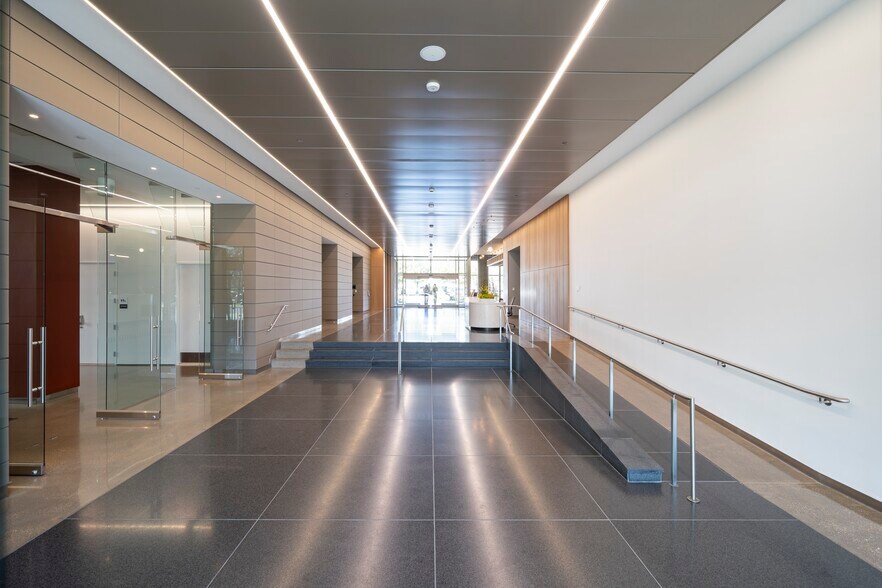 More Photos Of 2801 N Central Expy, Dallas Office For Sale