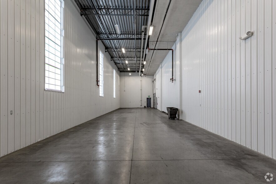 More Photos Of 401 N 28th St, Billings Office For Sale