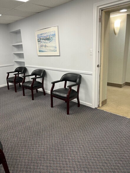 More Photos Of 3200 Sunset Ave, Ocean Medical For Lease