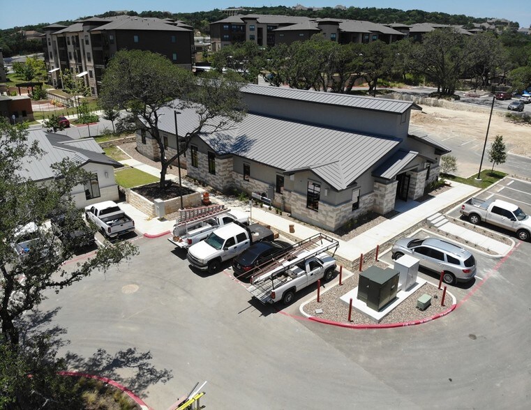 More Photos Of 27511 W IH-10, Boerne Medical For Sale