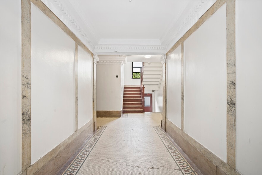 More Photos Of 36-52 35th St, Long Island City Apartments For Sale