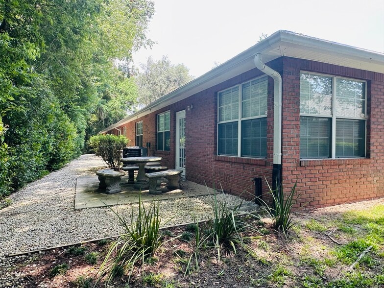 More Photos Of 6817 Southpoint Pky, Jacksonville Office For Sale