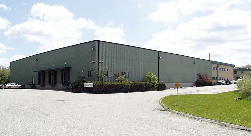 More Photos Of 1944 Route 22, Brewster Village Warehouse For Sale