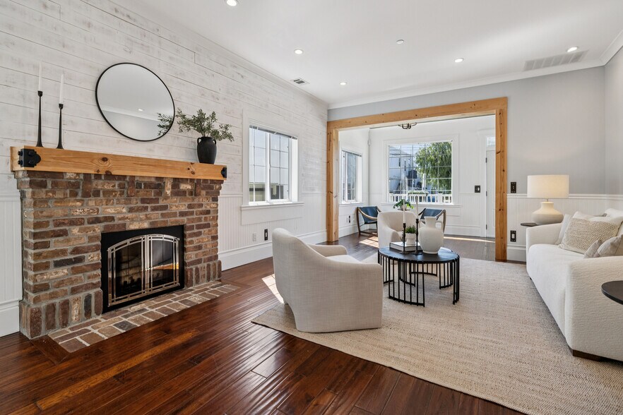 More Photos Of 917 Howard Ave, Burlingame Office Residential For Sale