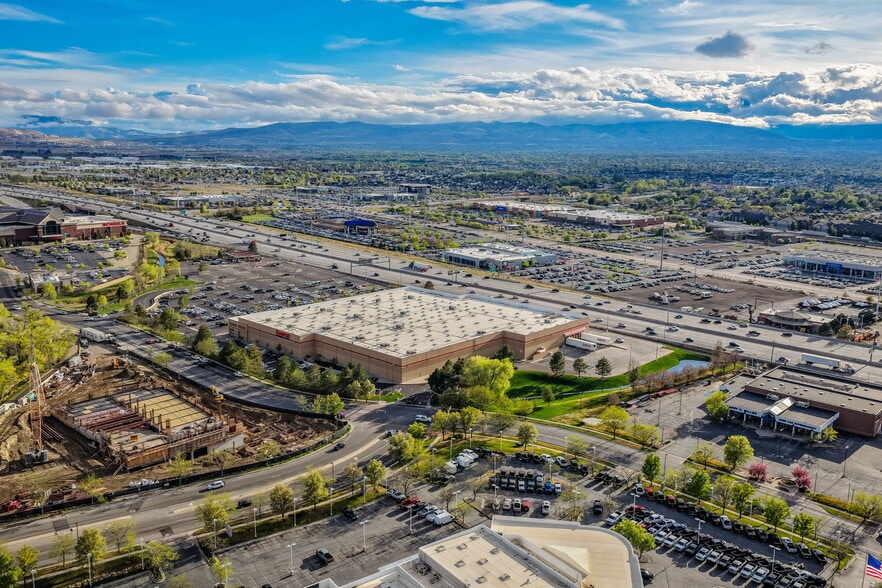 More Photos Of 10885 S State St, Sandy Medical For Sale