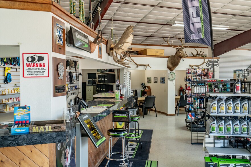 More Photos Of 1190 S 2nd St, Raton General Retail For Sale