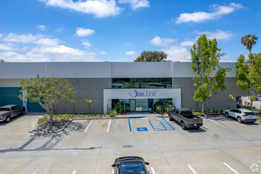 More Photos Of 2625 Temple Heights Dr, Oceanside Manufacturing For Lease