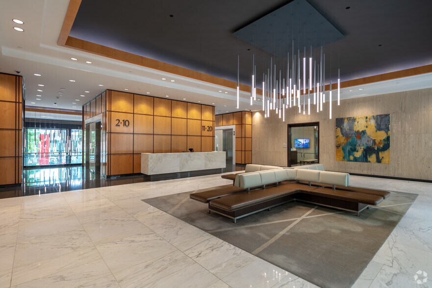 More Photos Of 3060 Peachtree Rd NW, Atlanta Office For Lease