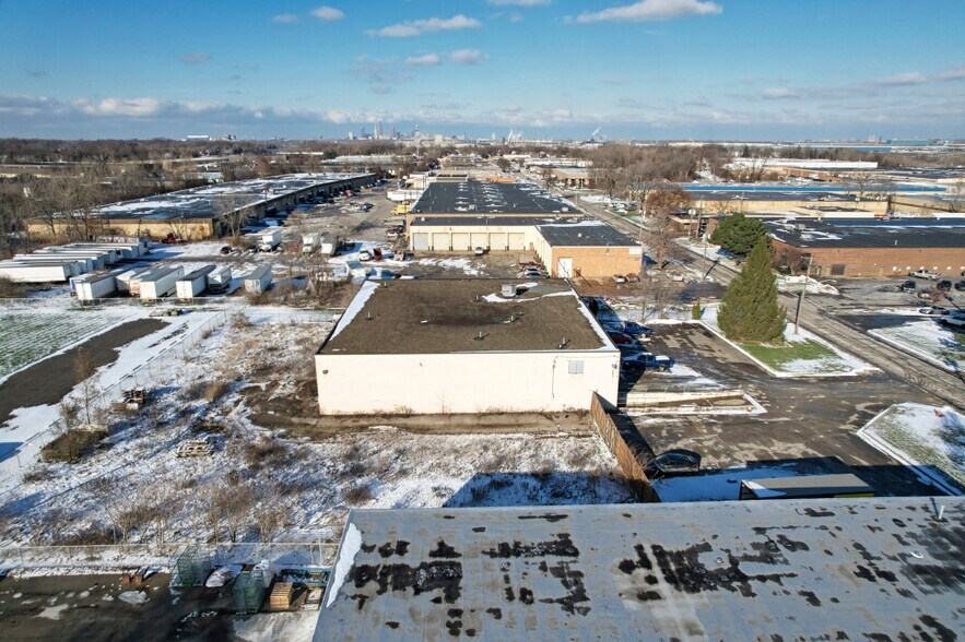 More Photos Of 4878 Van Epps Rd, Brooklyn Heights Manufacturing For Sale