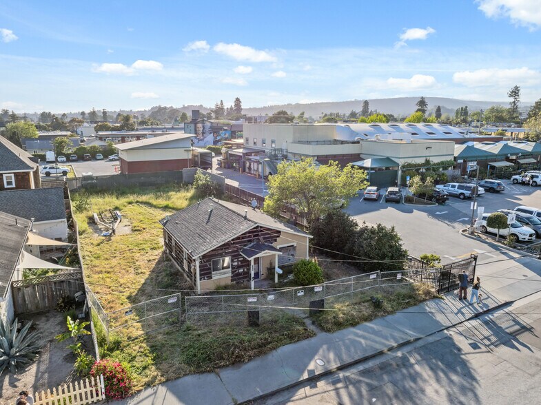 More Photos Of 719 Darwin St, Santa Cruz Land For Sale