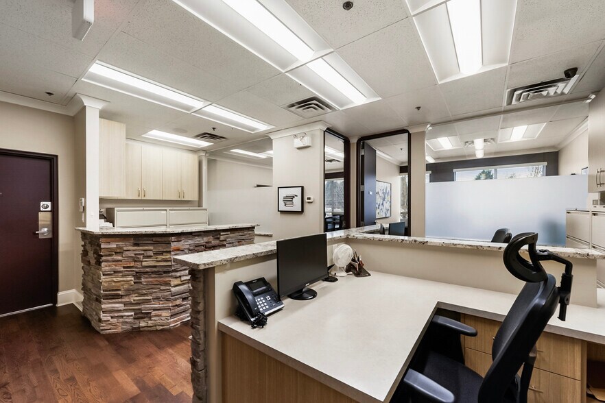 More Photos Of 6351 197th St, Langley Office For Sale