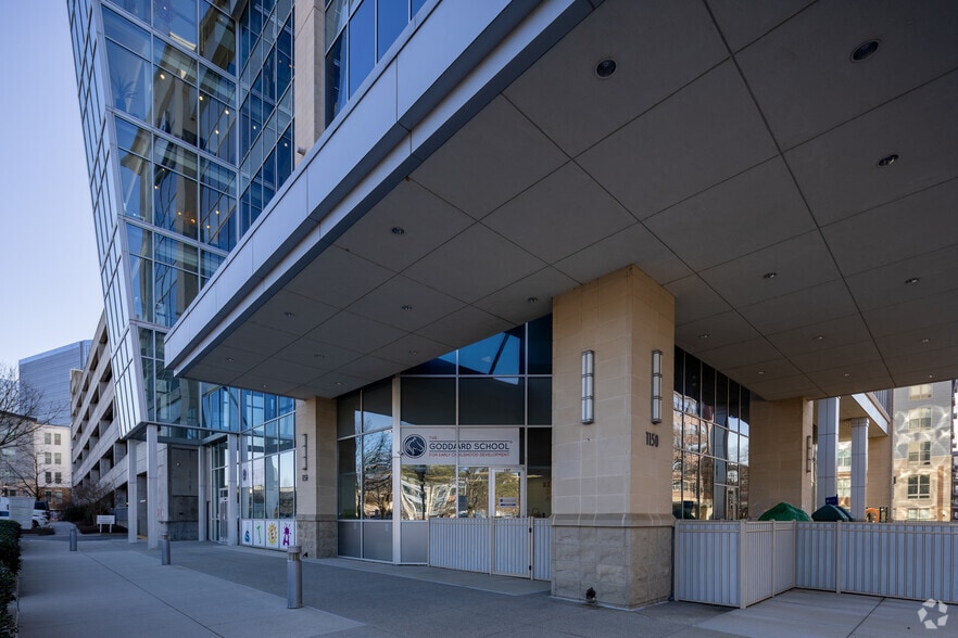 More Photos Of 1150 Hammond Dr, Atlanta Unknown For Lease