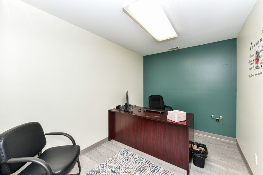 More Photos Of 1640 N Ritter Ave, Indianapolis Medical For Lease