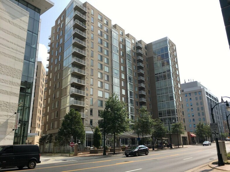 More Photos Of 930 Wayne Ave, Silver Spring Apartments For Sale