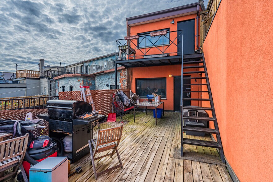 More Photos Of 3044-3048 Dundas St W, Toronto Storefront Retail Residential For Sale