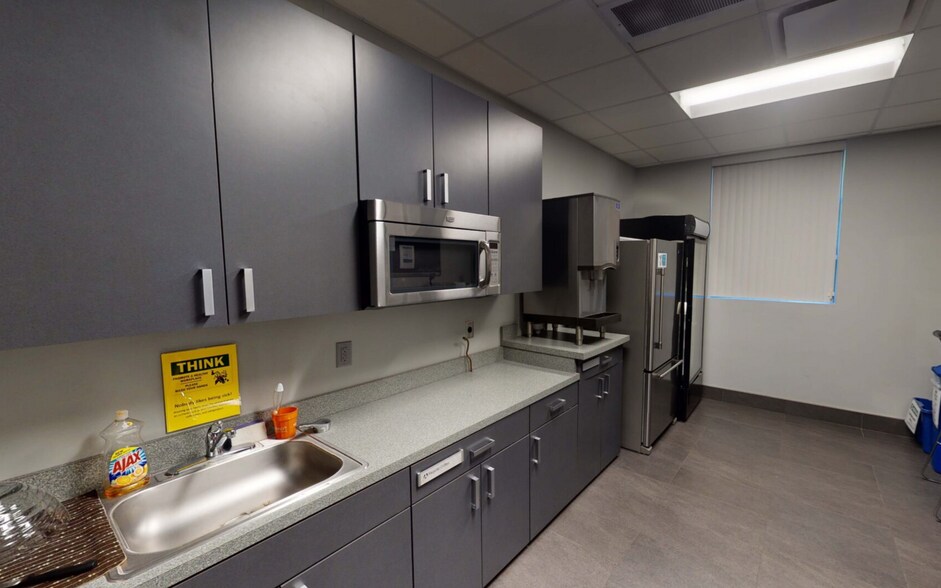 More Photos Of , West Middlesex Office For Sale