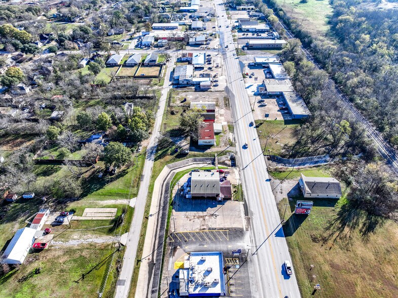 More Photos Of 705 E Moore Ave, Terrell Restaurant For Sale