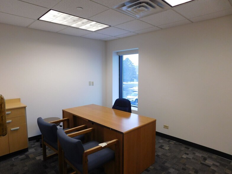 More Photos Of 7300 France Ave S, Edina Medical For Sale