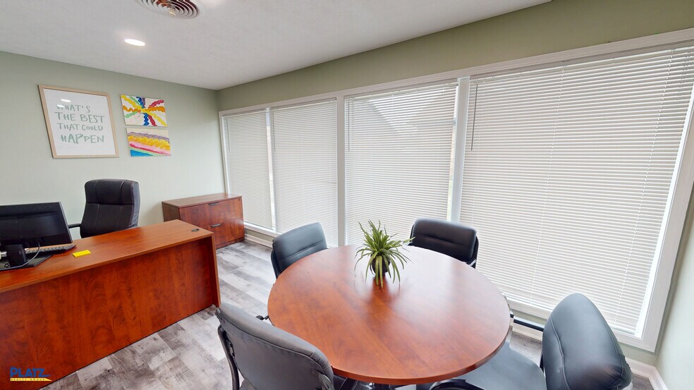 More Photos Of 650 Youngstown Warren Rd, Niles Office For Sale