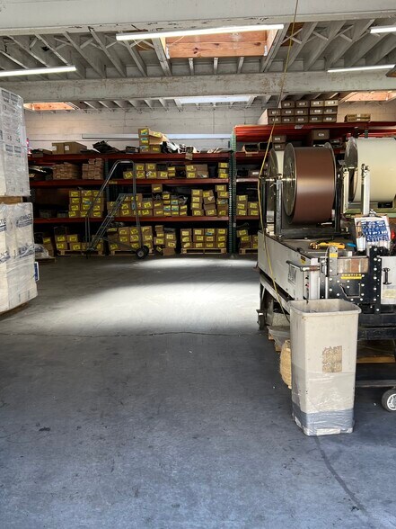 More Photos Of 4332-4342 Bronx Blvd, Bronx Warehouse For Sale
