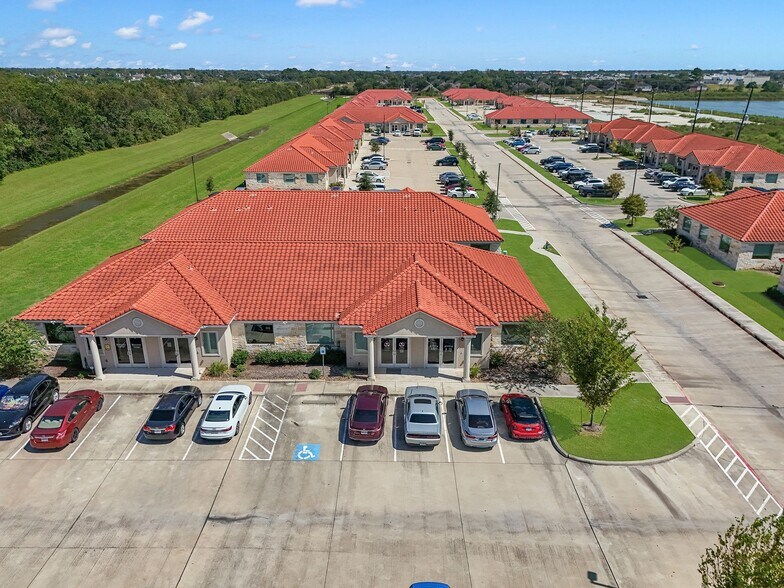 More Photos Of 2743 Smith Ranch Rd, Pearland Loft Creative Space For Sale