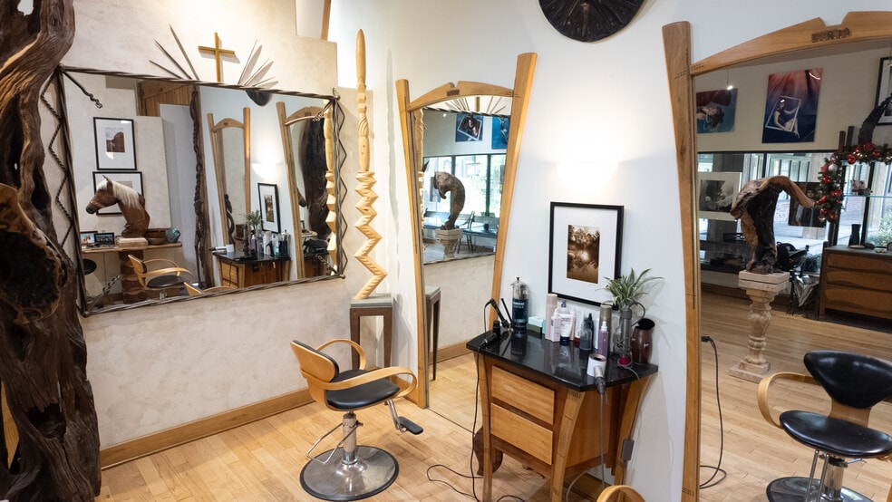 More Photos Of 7520 Perkins Rd, Baton Rouge General Retail For Sale