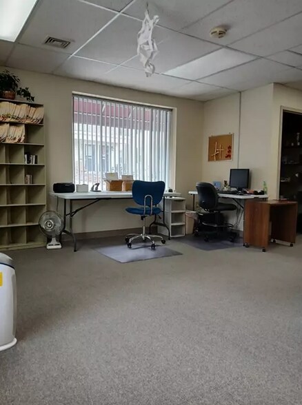 More Photos Of 30 Brigham St, New Bedford Medical For Lease