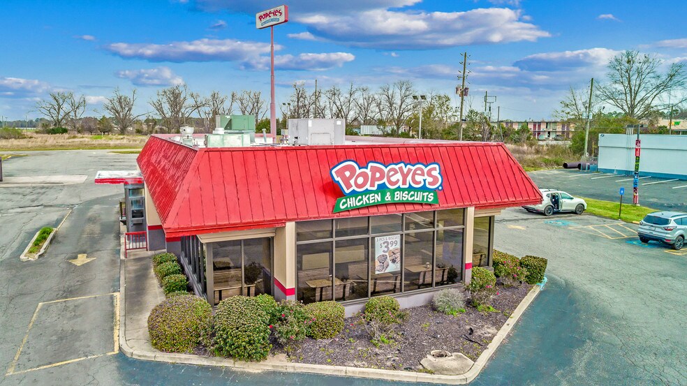 More Photos Of 1515 E Union St, Vienna Fast Food For Sale