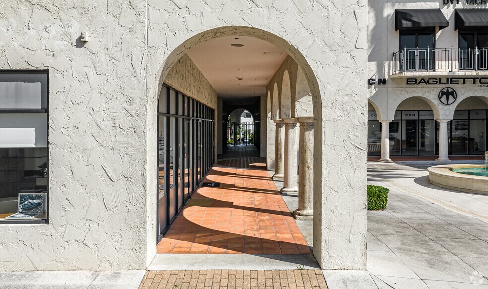 More Photos Of 1535 Se 17th St, Fort Lauderdale Office For Lease