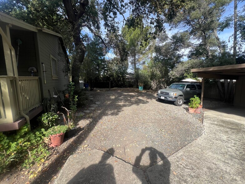 More Photos Of 1770 Parkside Dr., Walnut Creek Apartments For Sale