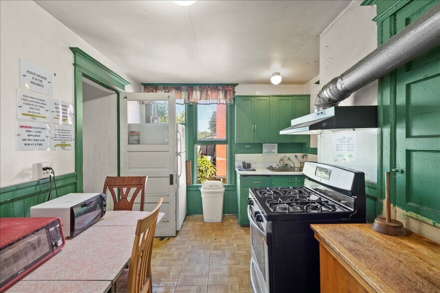 More Photos Of 303 N 5th St, San Jose Apartments For Sale