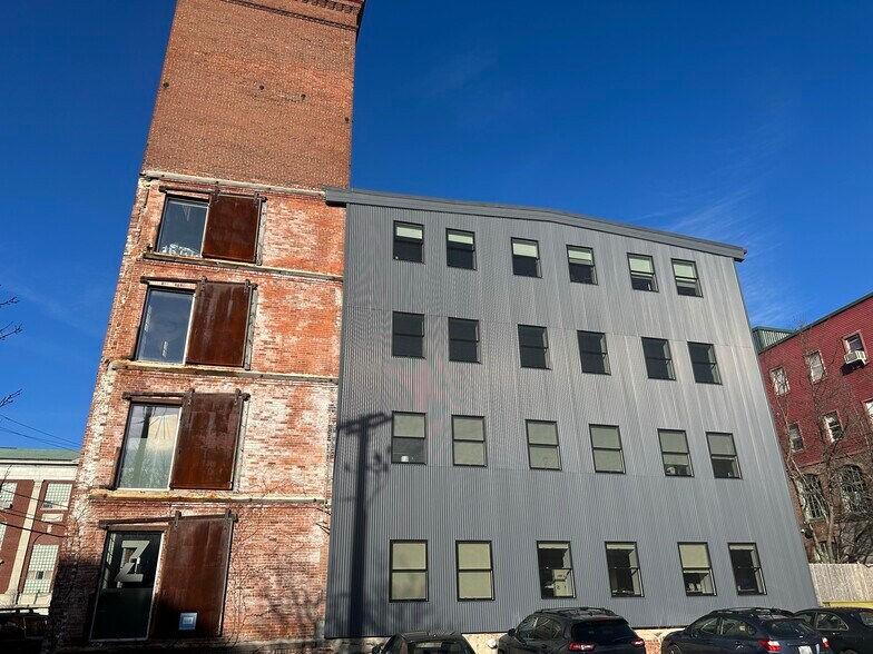 More Photos Of 161 Exchange St, Pawtucket Office For Lease