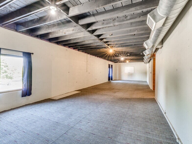 More Photos Of 605 S Peoria Ave, Tulsa Storefront Retail Office For Lease