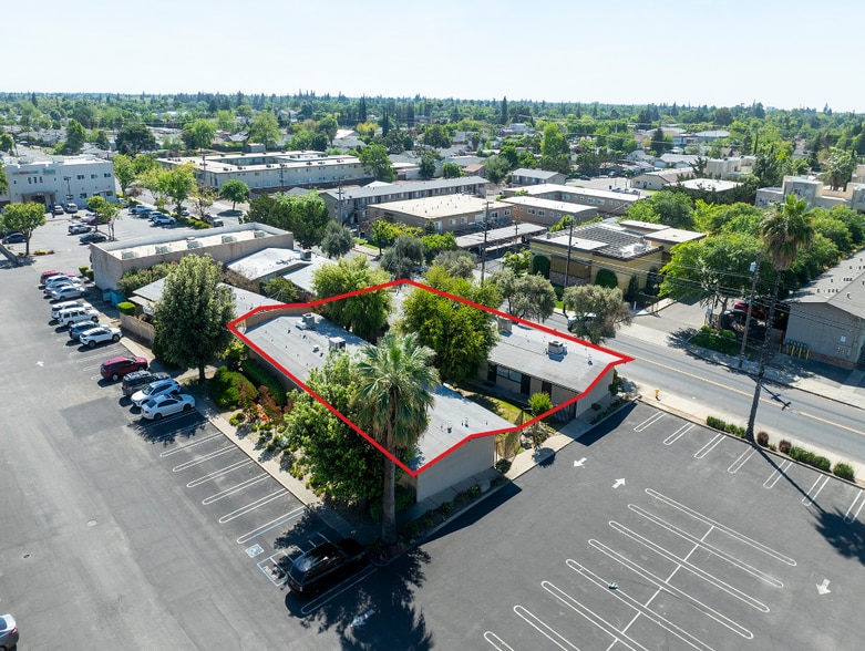More Photos Of 1601 McHenry Village Way, Modesto Medical For Lease