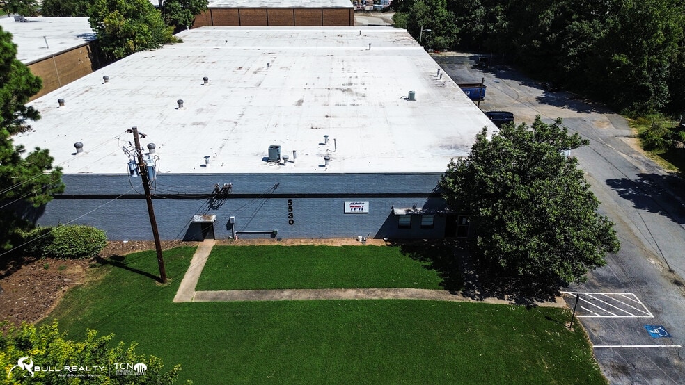More Photos Of 5530 E Ponce De Leon Ave, Stone Mountain Distribution For Lease