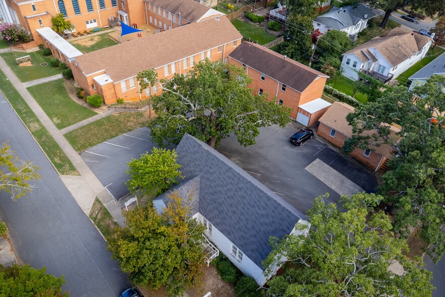 More Photos Of 4401 Woodlawn Dr, Little Rock Religious Facility For Sale