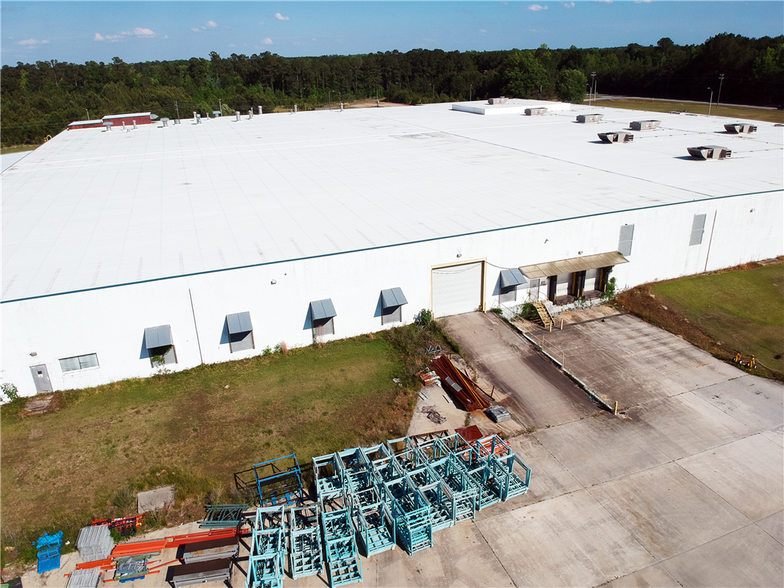 More Photos Of 1000 Bicycle Way, Manning Distribution For Lease