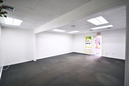 More Photos Of 2201 S French Ave, Sanford Storefront Retail Office For Lease