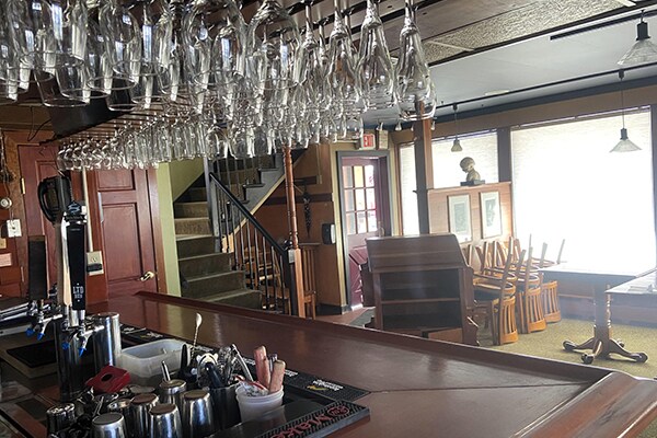 More Photos Of 1834 Shelburne Rd, South Burlington General Retail For Sale