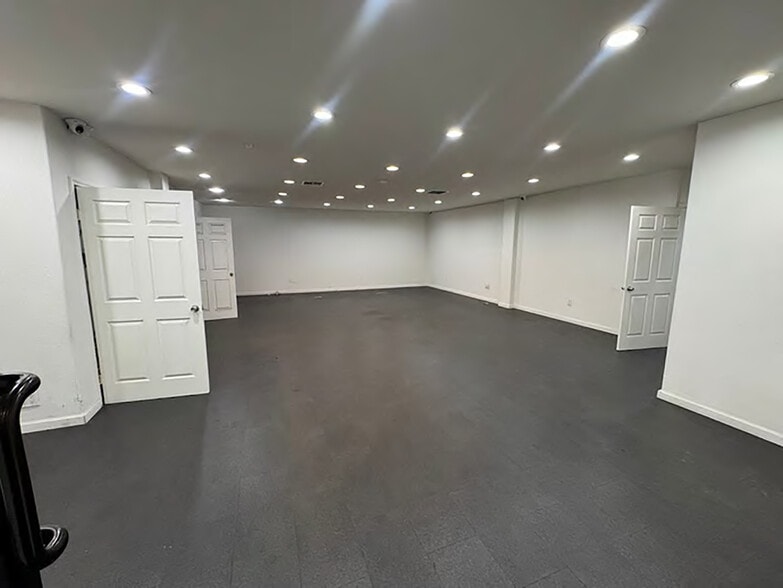 More Photos Of 1324-1330 E Washington Blvd, Los Angeles Service For Lease