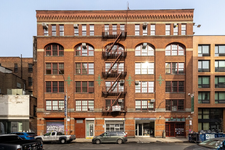 More Photos Of 547 W 27th St, New York Loft Creative Space For Lease