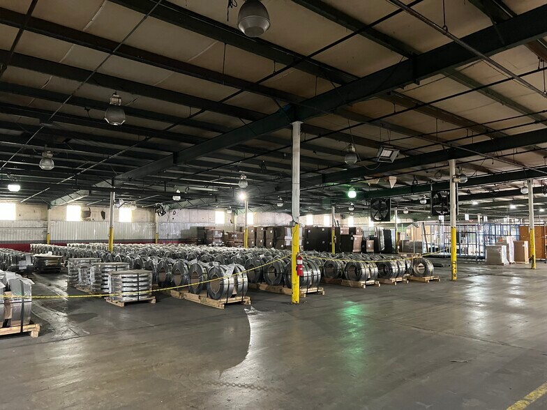 More Photos Of 704 12th Ave, Smyrna Industrial For Sale